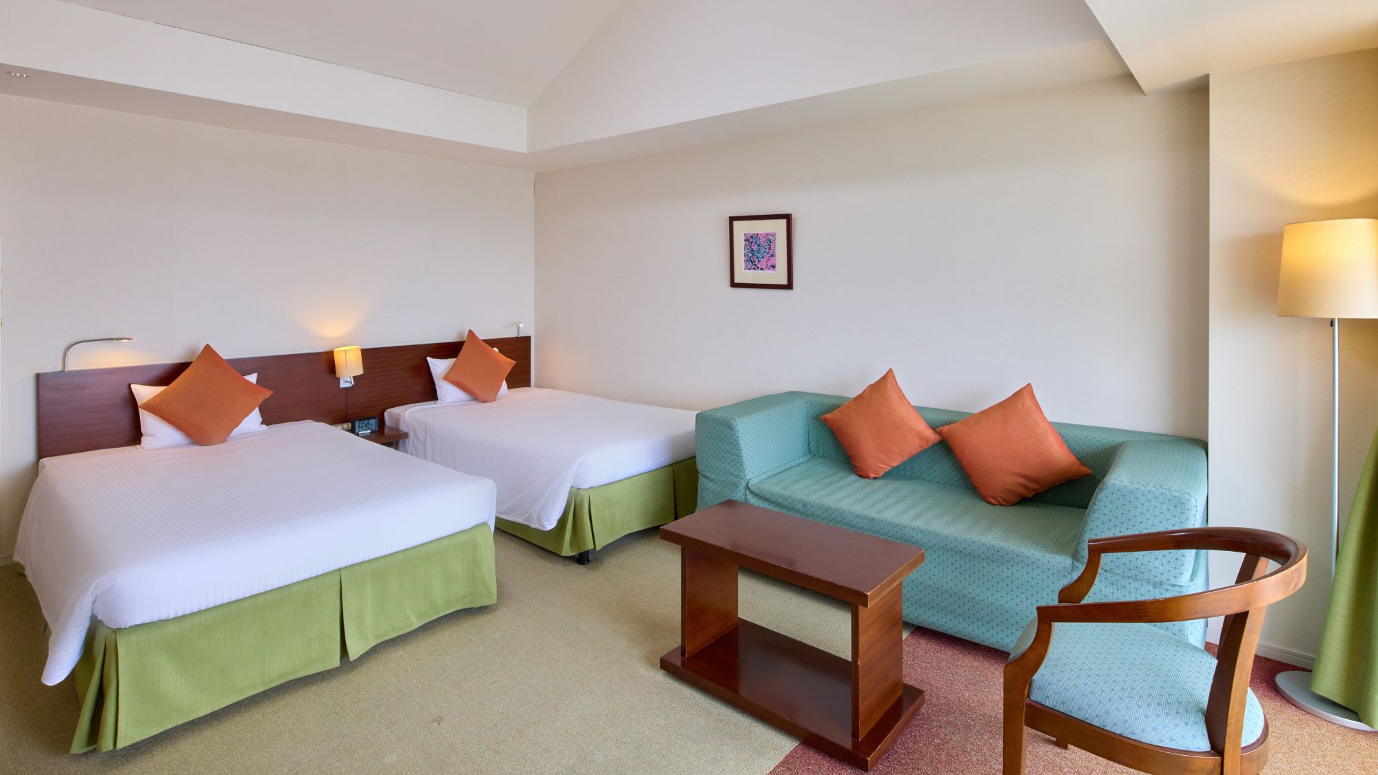 【フィールドパークタワー】エグゼクティブツイン 落ち着いたインテリア、バストイレ別／バルコニー付