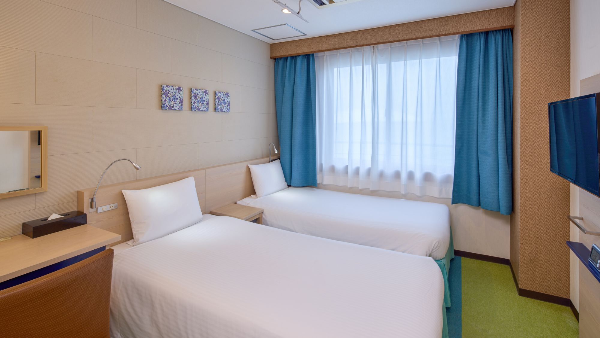 【メインタワー】コンパクトツインルーム 1～2名様に最適。使い勝手を一番に考えたシンプル