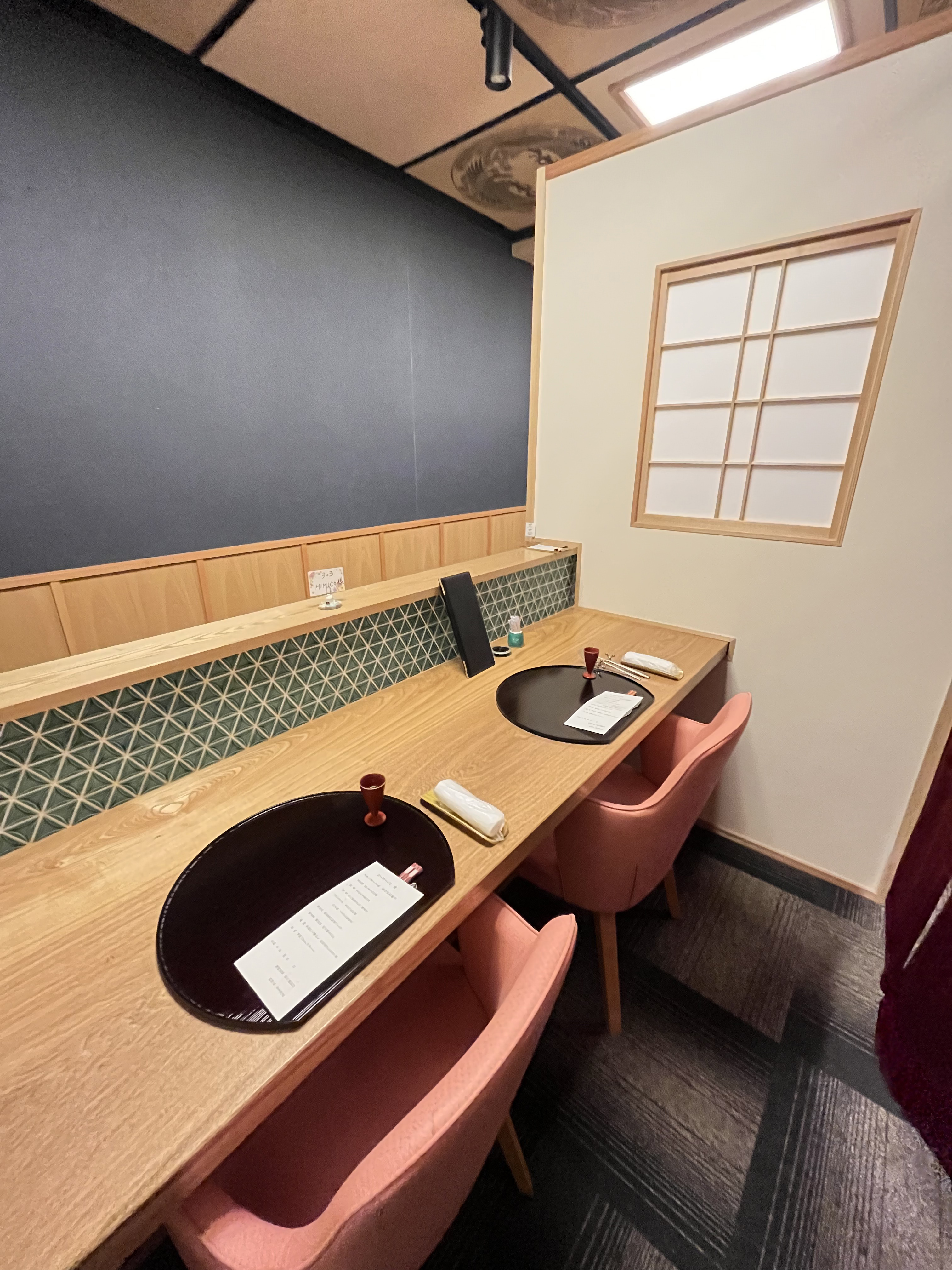 プライベートなお食事を。1階個室レストラン