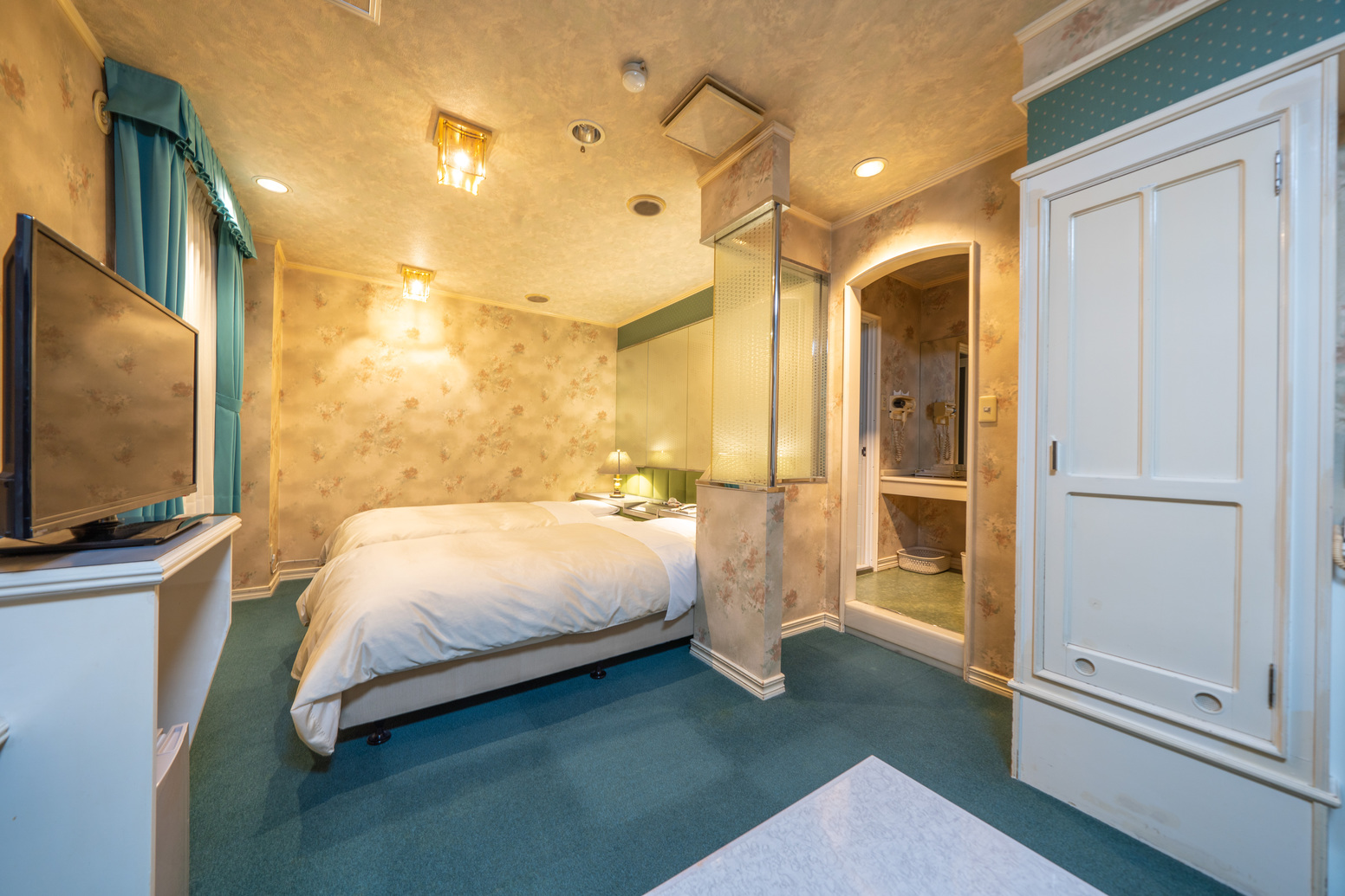 《禁煙》スタンダードツイン（３２平米以上１１０cm幅ベッド）