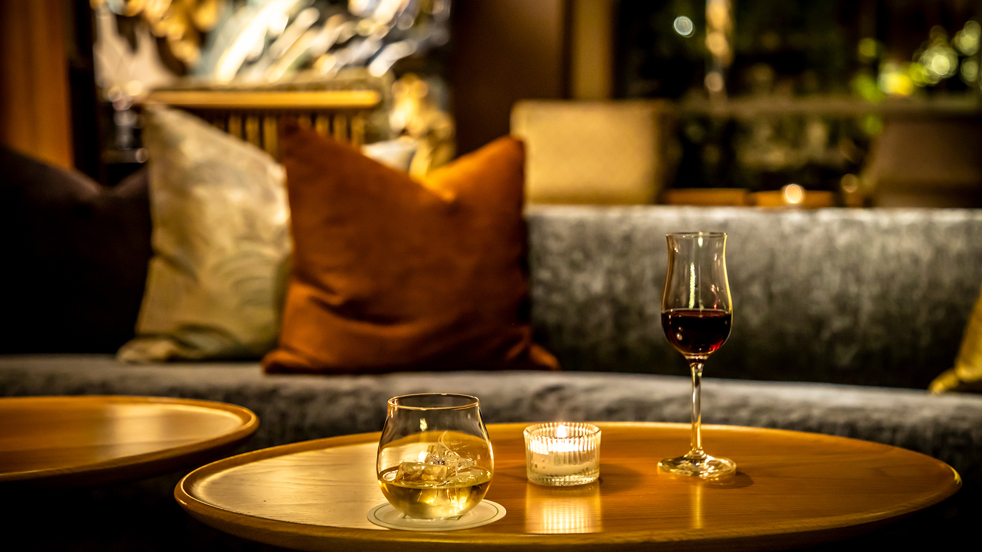 ウェルカムラウンジのディジェスティフサービス（グラッパ・ウィスキー・ワインなど／21時～23時）