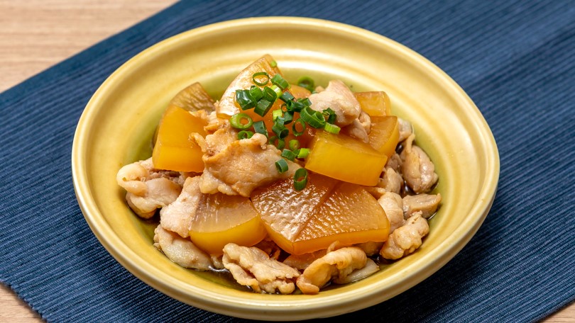 【朝食　冬メニュー】 豚バラ大根の旨煮