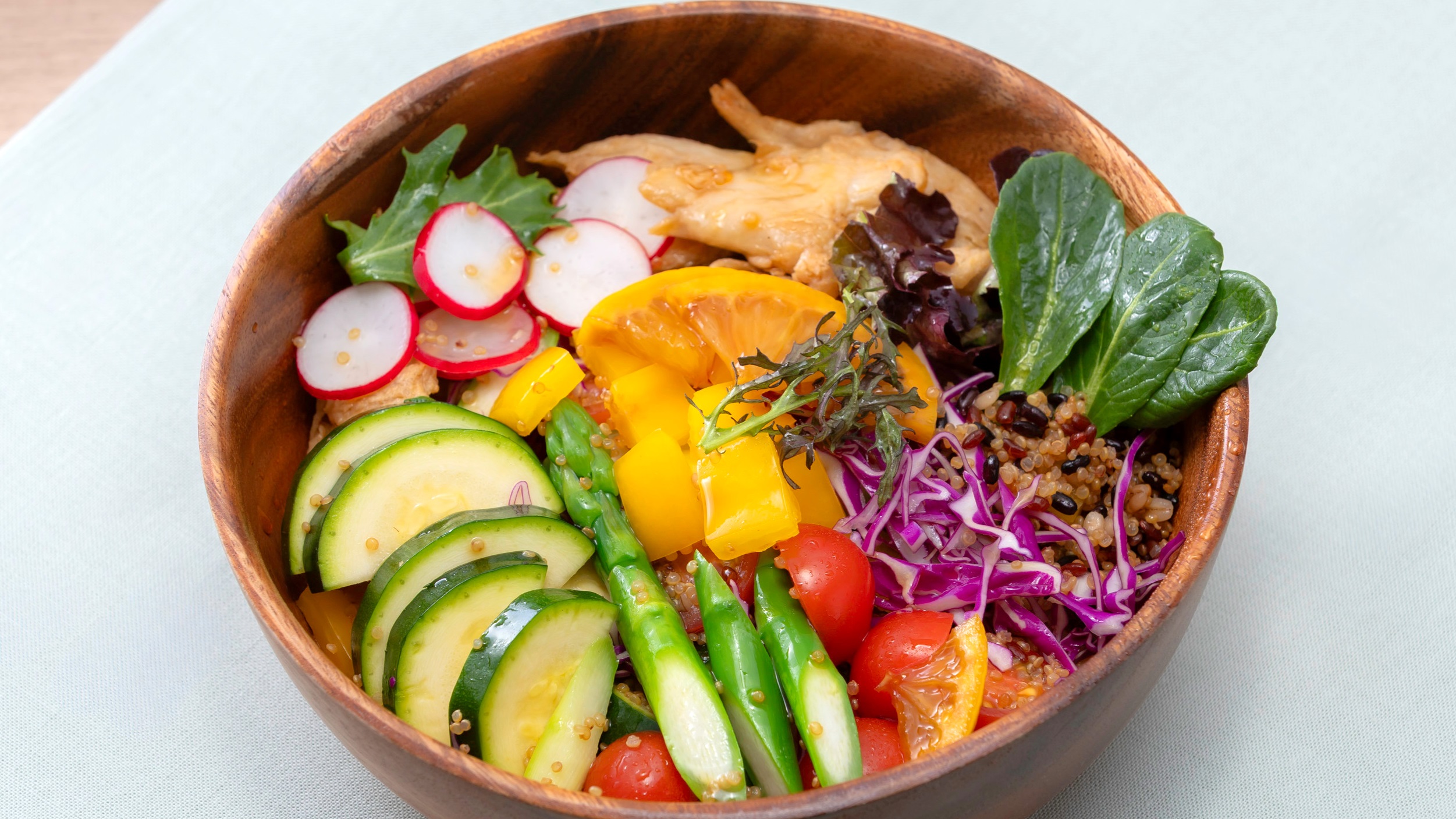 【朝食　春メニュー】 大豆ミートのレモン照り焼き・春の彩りボウル