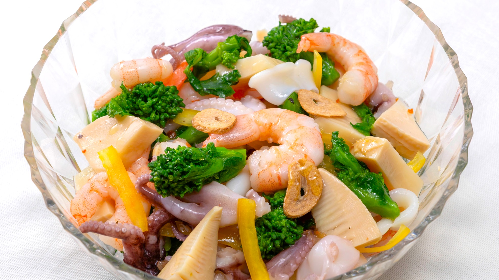 【朝食　春メニュー】 菜の花と海の幸のサラダ仕立て