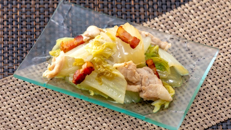 【朝食　冬メニュー】 豚肉と白菜のエスニック風