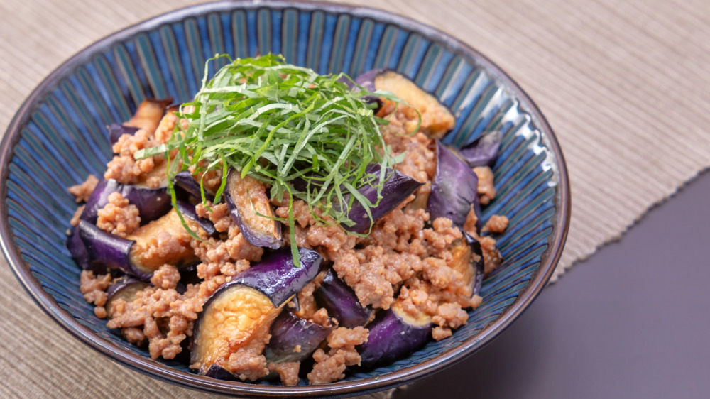 【朝食 | 秋メニュー】秋なすのしそ味噌和え
