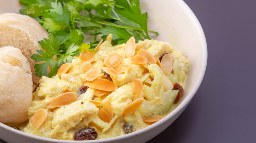 【朝食 | 秋メニュー】コロネーションチキン