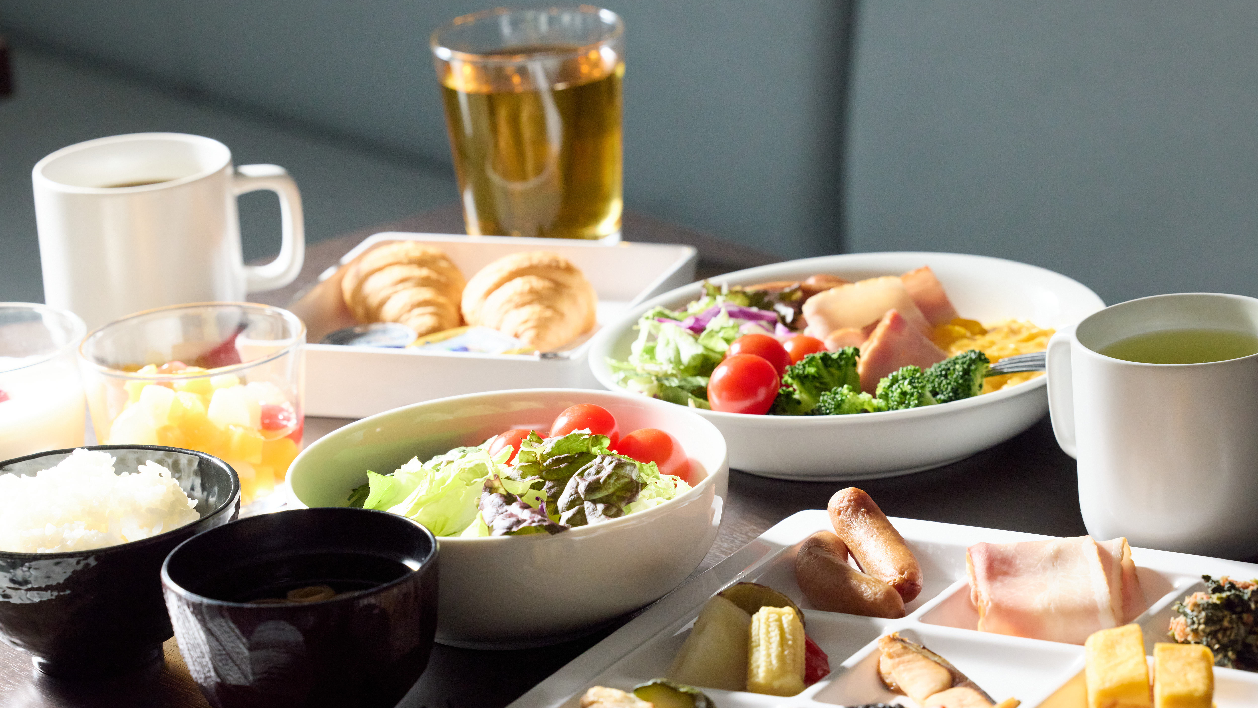 【1,000円朝食バイキング】 盛り付け一例