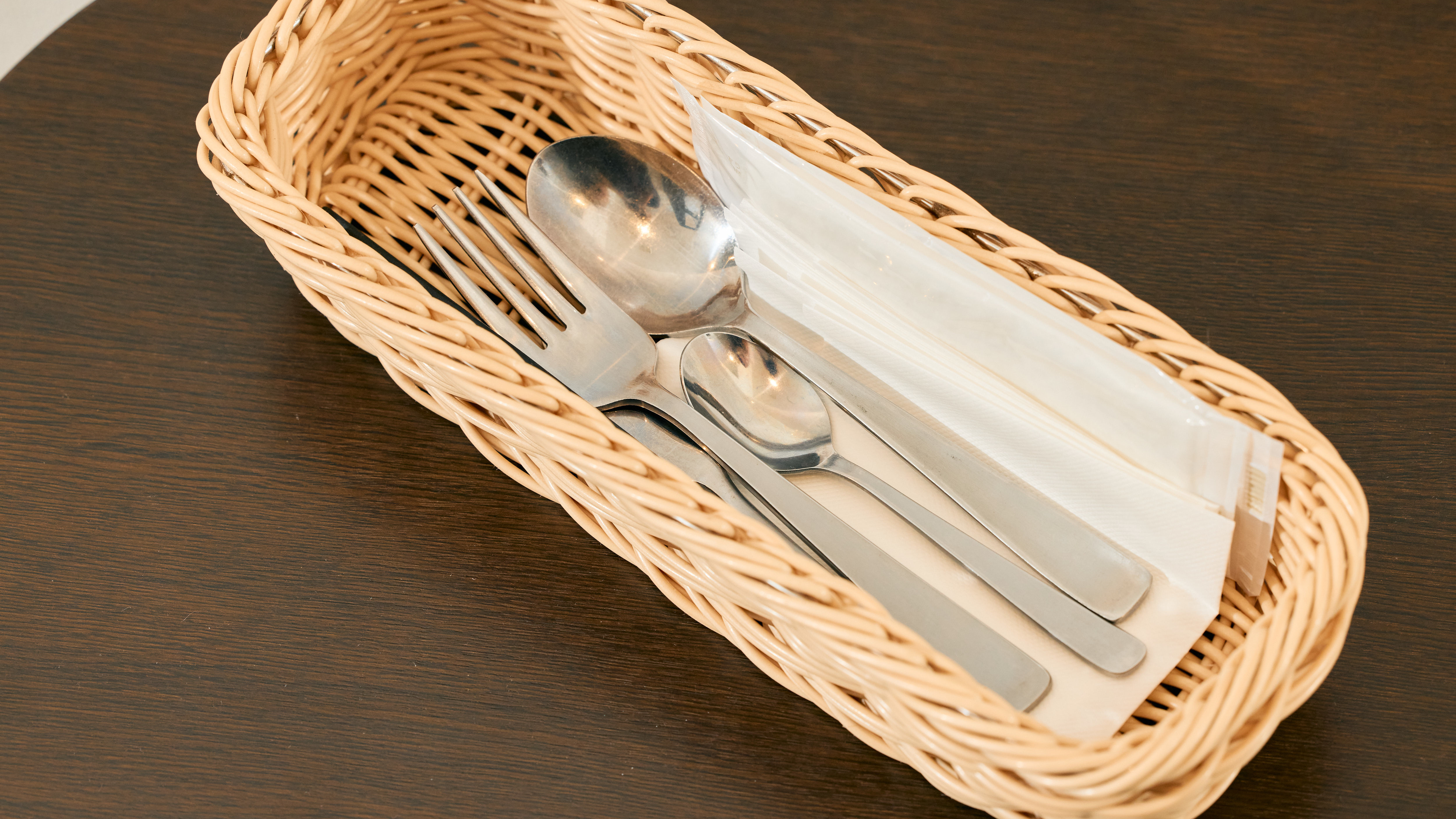 【貸出備品】食器類　朝食用のシルバー類をお貸出し致します