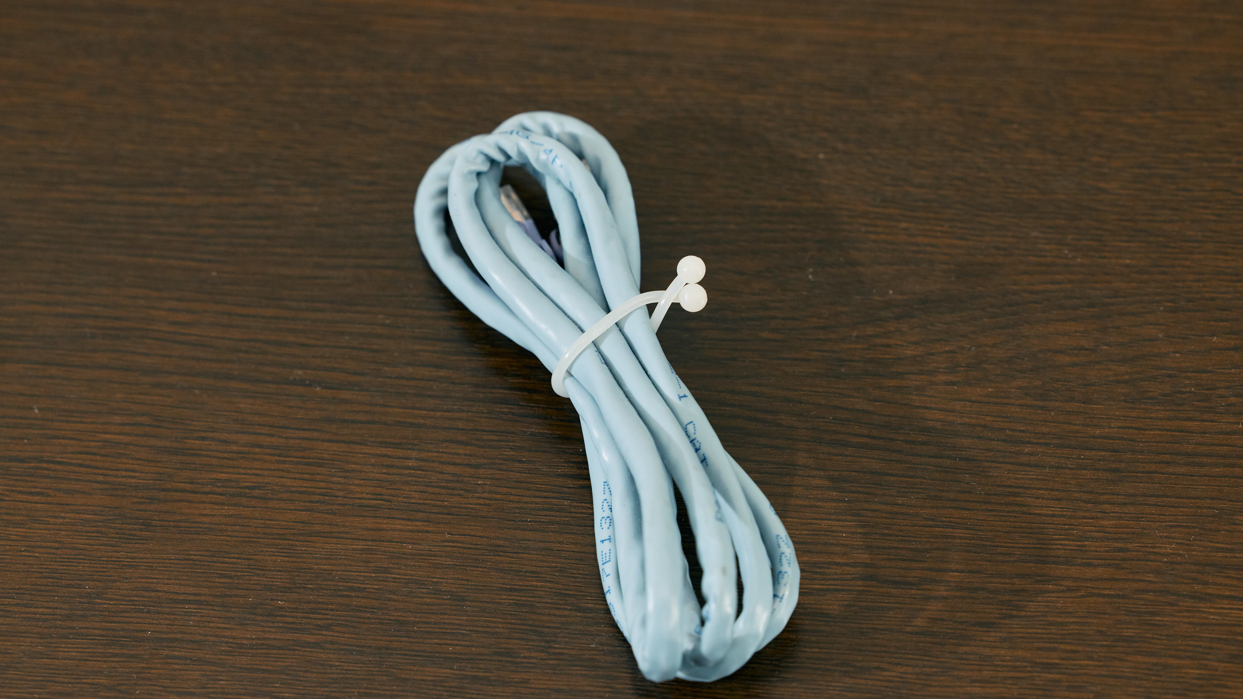 【LANケーブル】ご自由にご利用いただけます