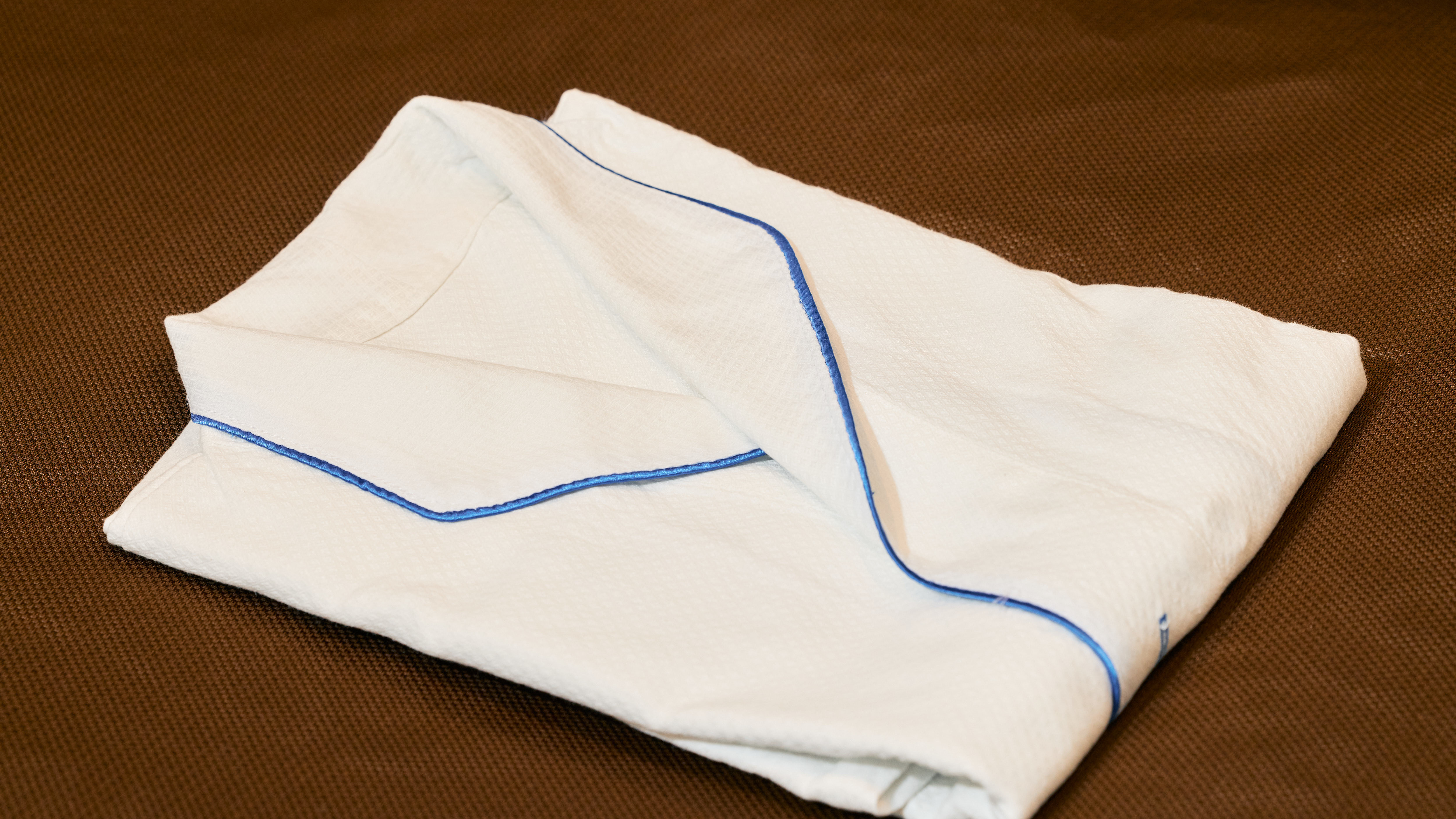 【ルームウェア】上下一体型、ワッフル生地の優しい着心地です