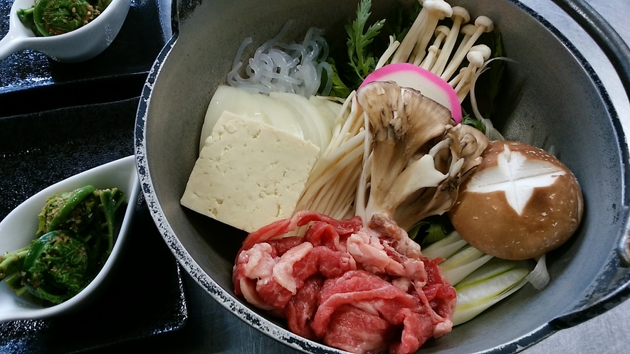 秋田錦牛　すき焼き風　すき煮鍋