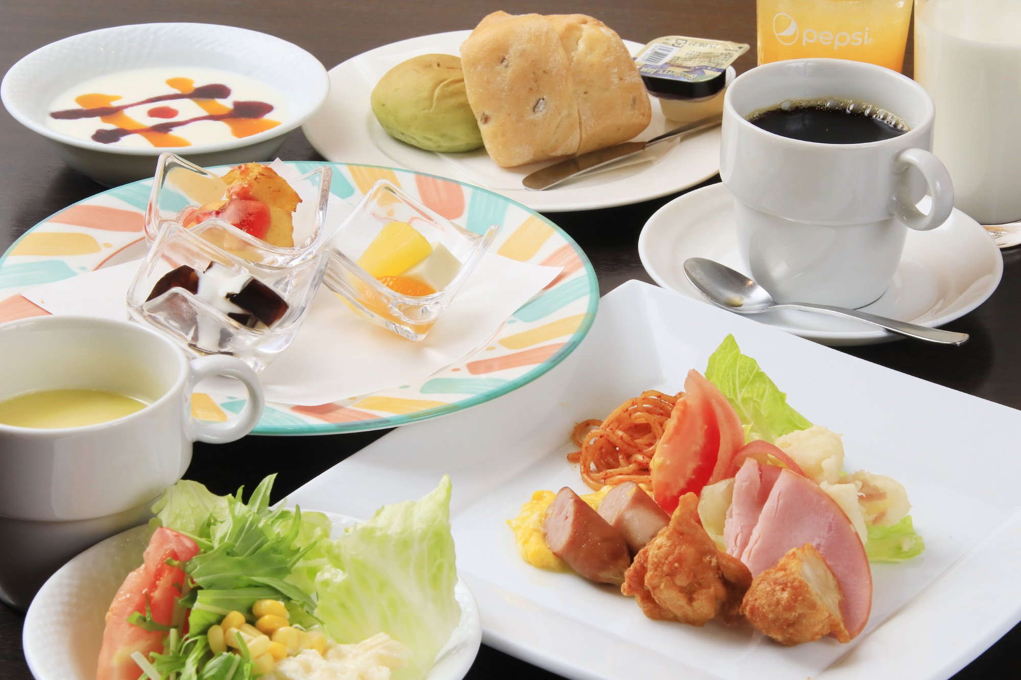 朝食バイキング
