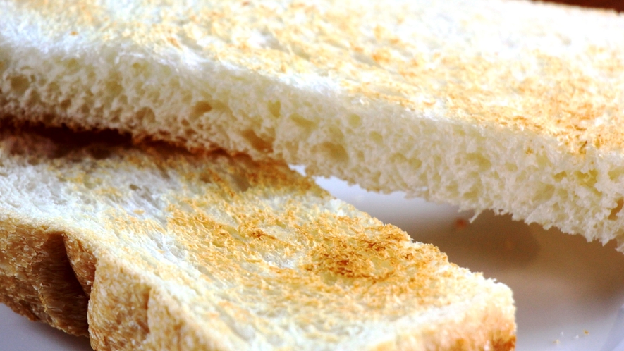 【朝食】蓼科で人気のパン店から仕入れているパンはもっちりフワフワです。