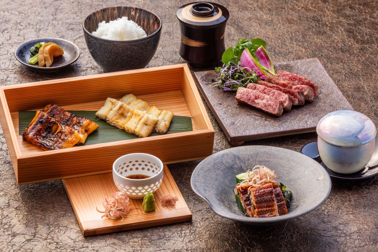 「うなぎ海雲」の宮崎牛ステーキと国産うなぎ夕食付きプラン【1泊2食付】