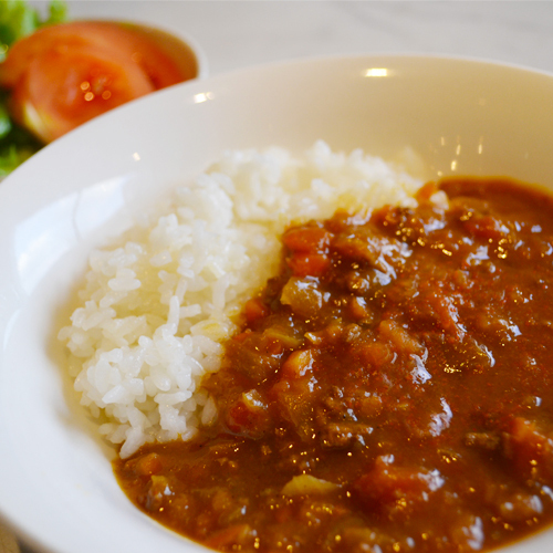 【朝食付き】まじうまい！名物・絶品の朝カレー「鹿屋カレー」で元気な1日を☆