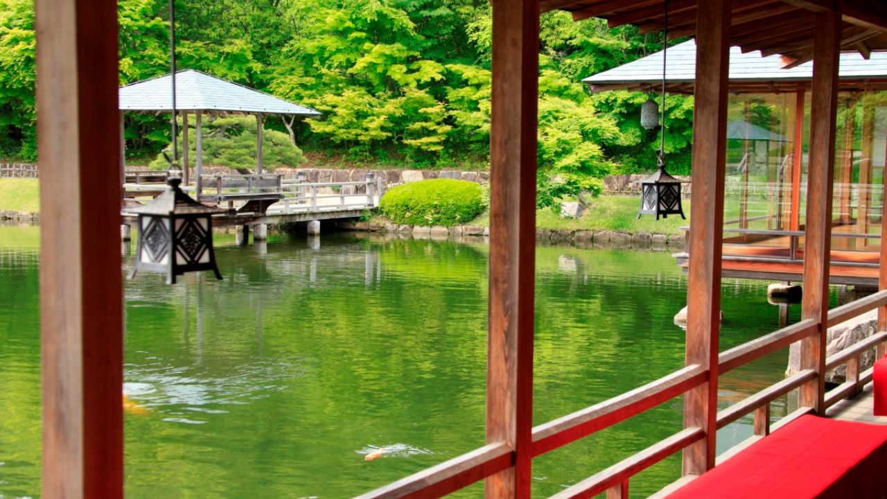 【ファミリー/グループ応援】人数が多いほどお得になるルームチャージプラン＜特選会席■月花＞