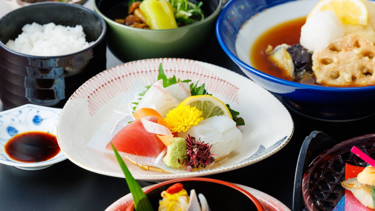 【郷土料理を堪能】東広島のご当地グルメ「美酒鍋」を味わう＜郷土会席▼竹取＞