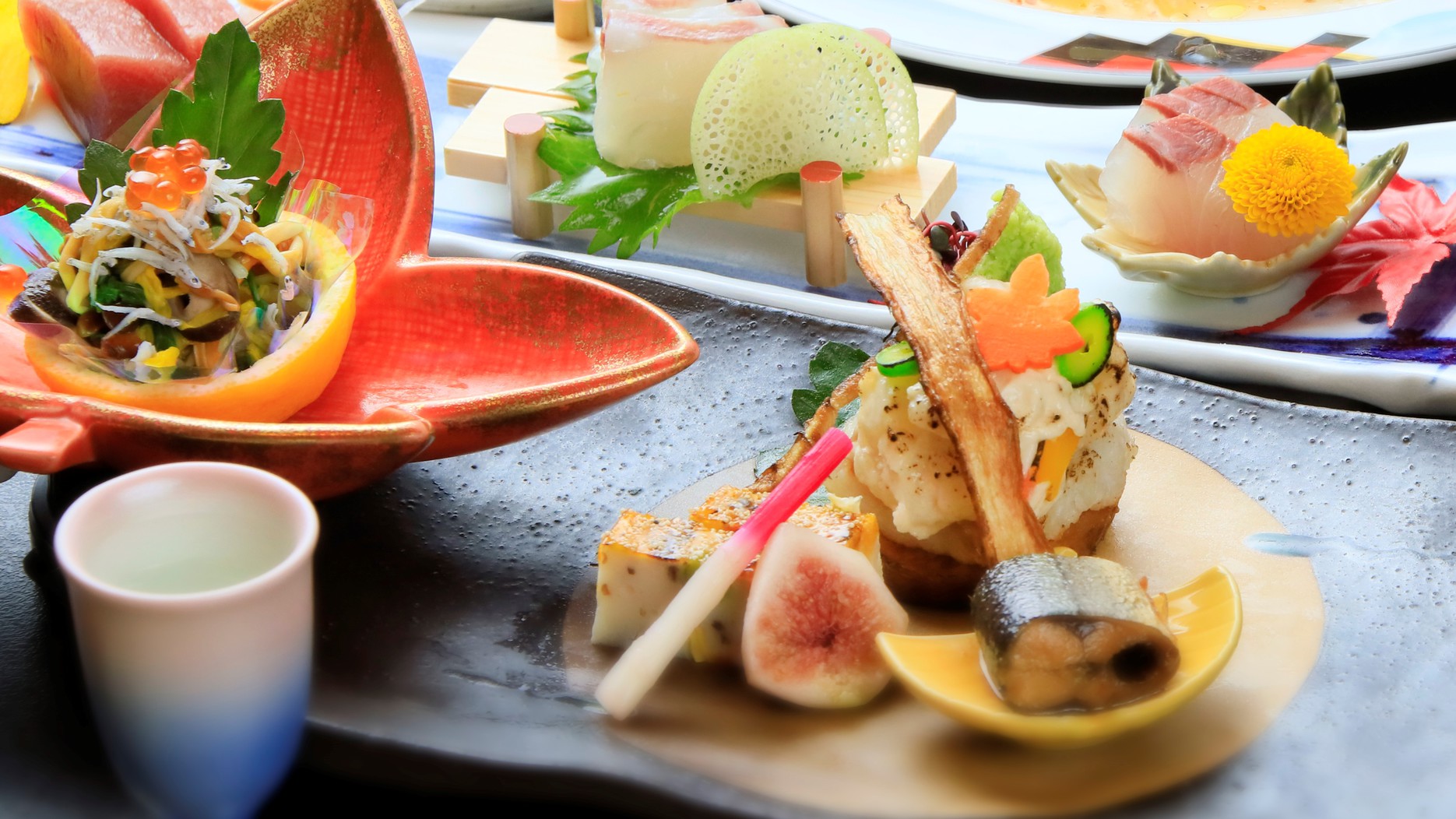 【基本会席・秋】四季を感じる美食の数々をご堪能ください。※写真は過去の一例です。