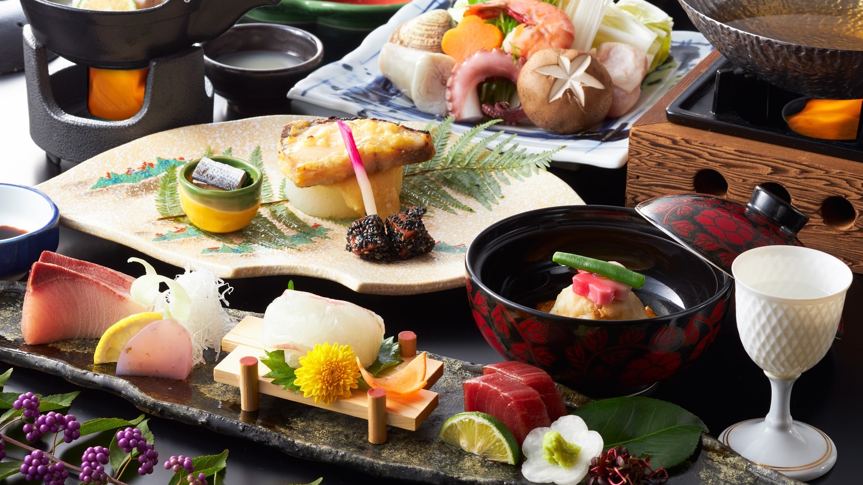 【日帰り×夕食付き】≪最大6時間滞在可能≫名湯×会席料理で贅沢な夕暮れ時間を＜基本会席★安芸＞
