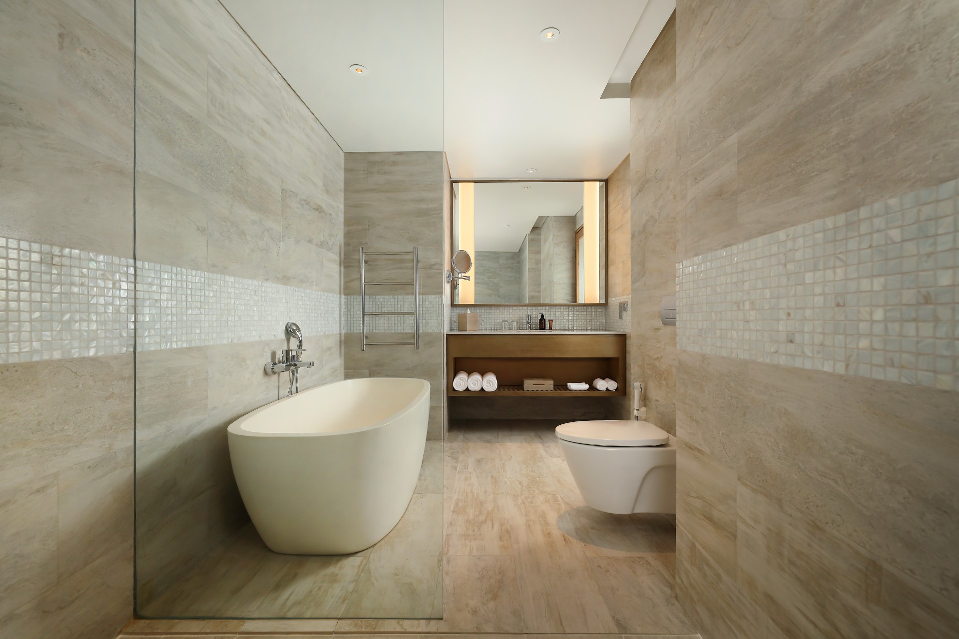 デラックス シャレー　バスルーム　一例