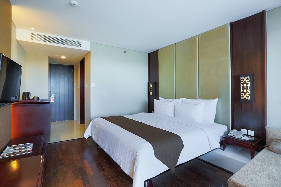 ジャグジーデラックス キング(32平米)