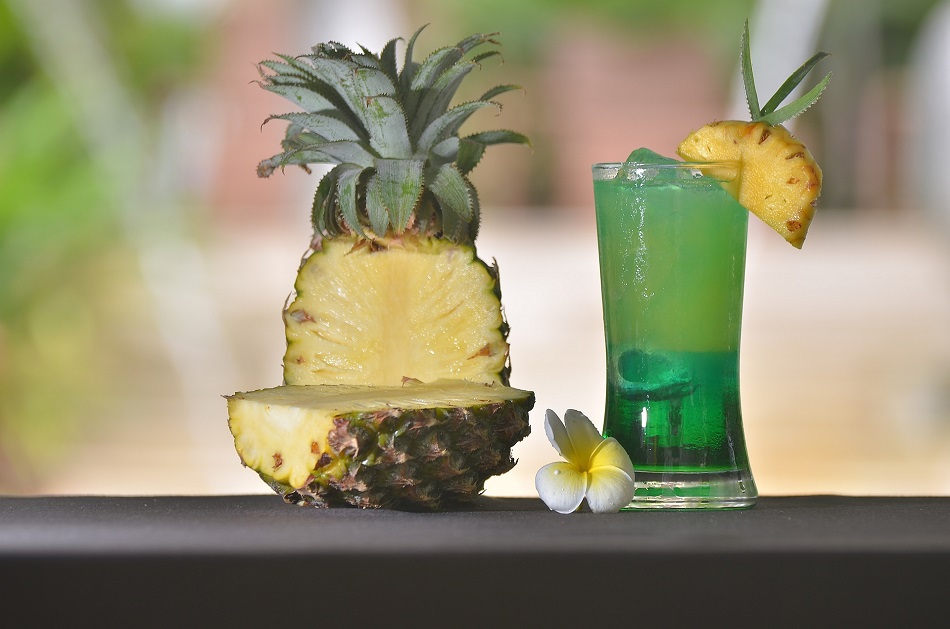 プールバーにて　ドリンク一例