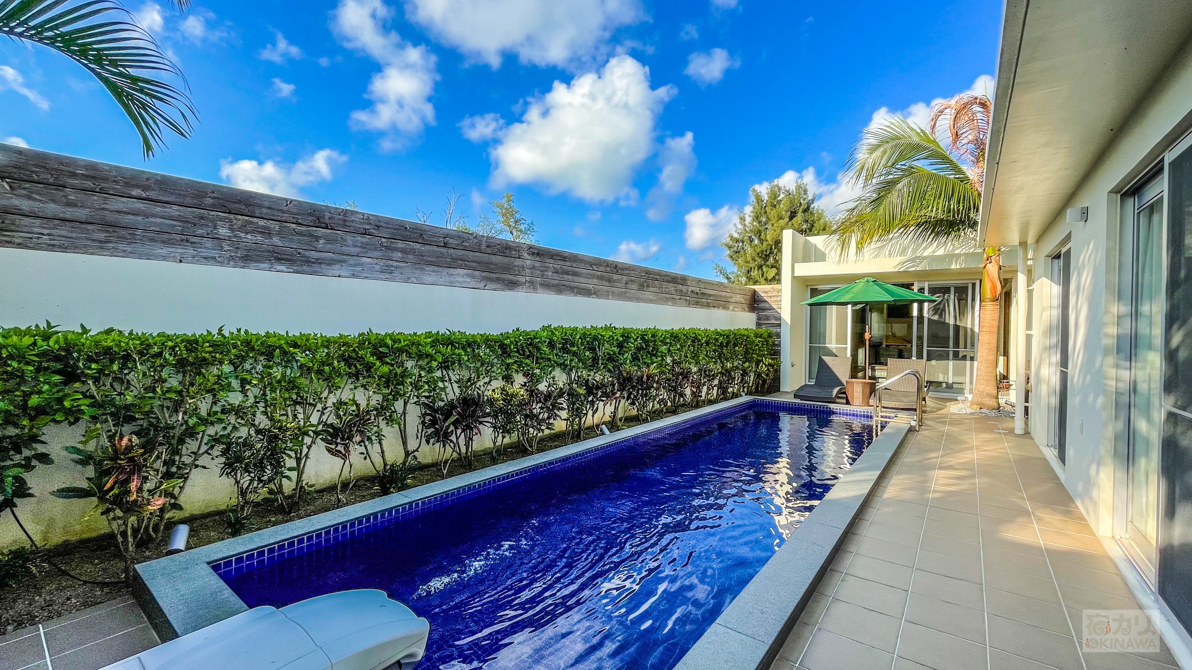 【ANTHURIUM：プライベートプール】中庭を囲むコの字型の建物。誰にも見られない完全プライベート