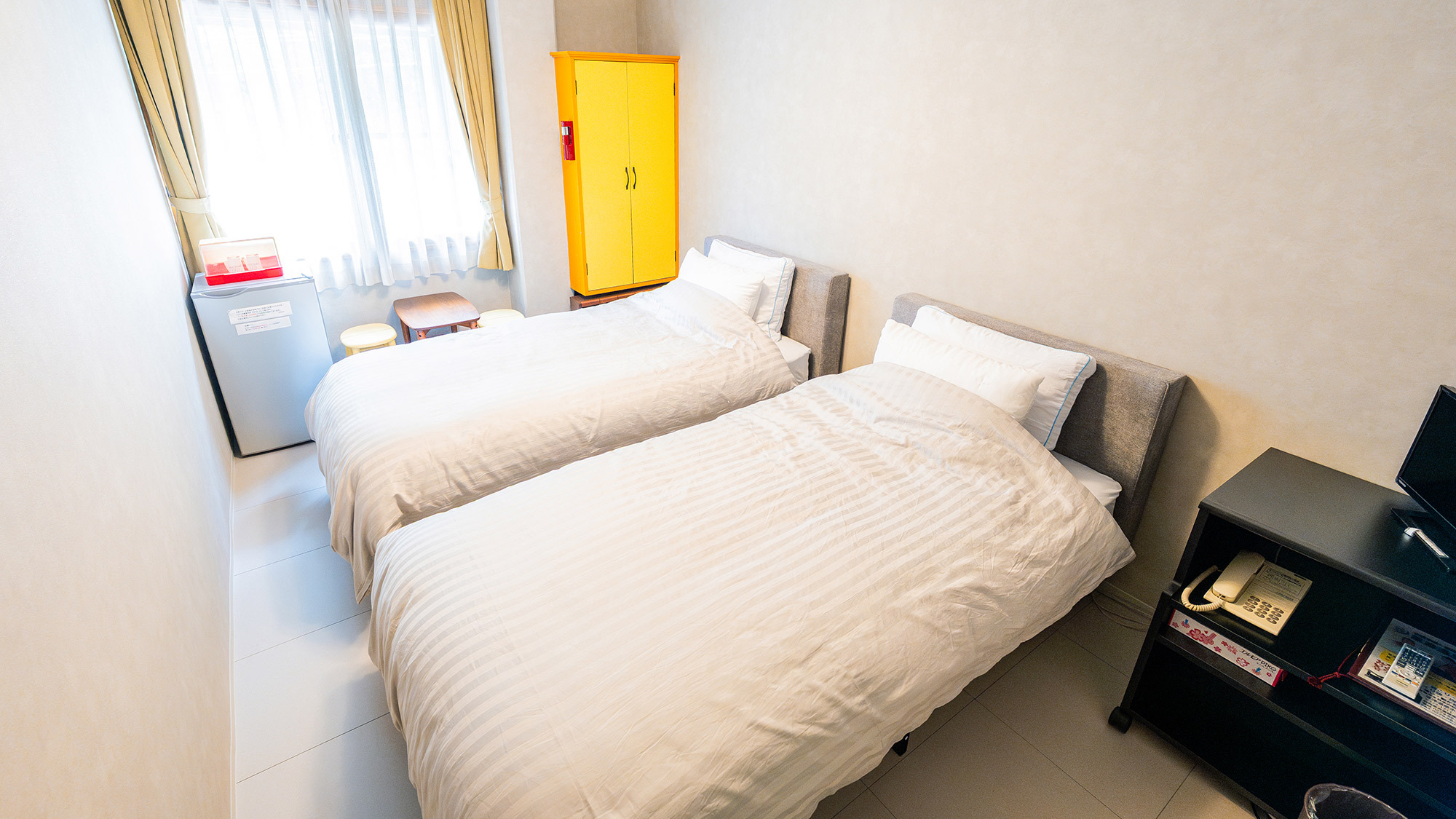 ・【ツインルーム／202】疲れた体を休めるのにぴったりなお部屋。ごゆっくりお寛ぎください