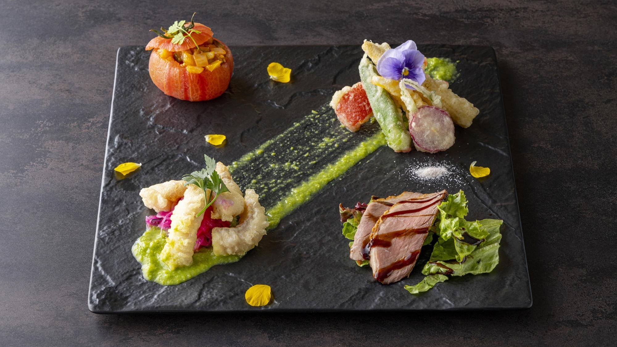 ◆クラブラウンジ｜日替わり前菜4種盛合せ（ナイトタイム）※写真は一例