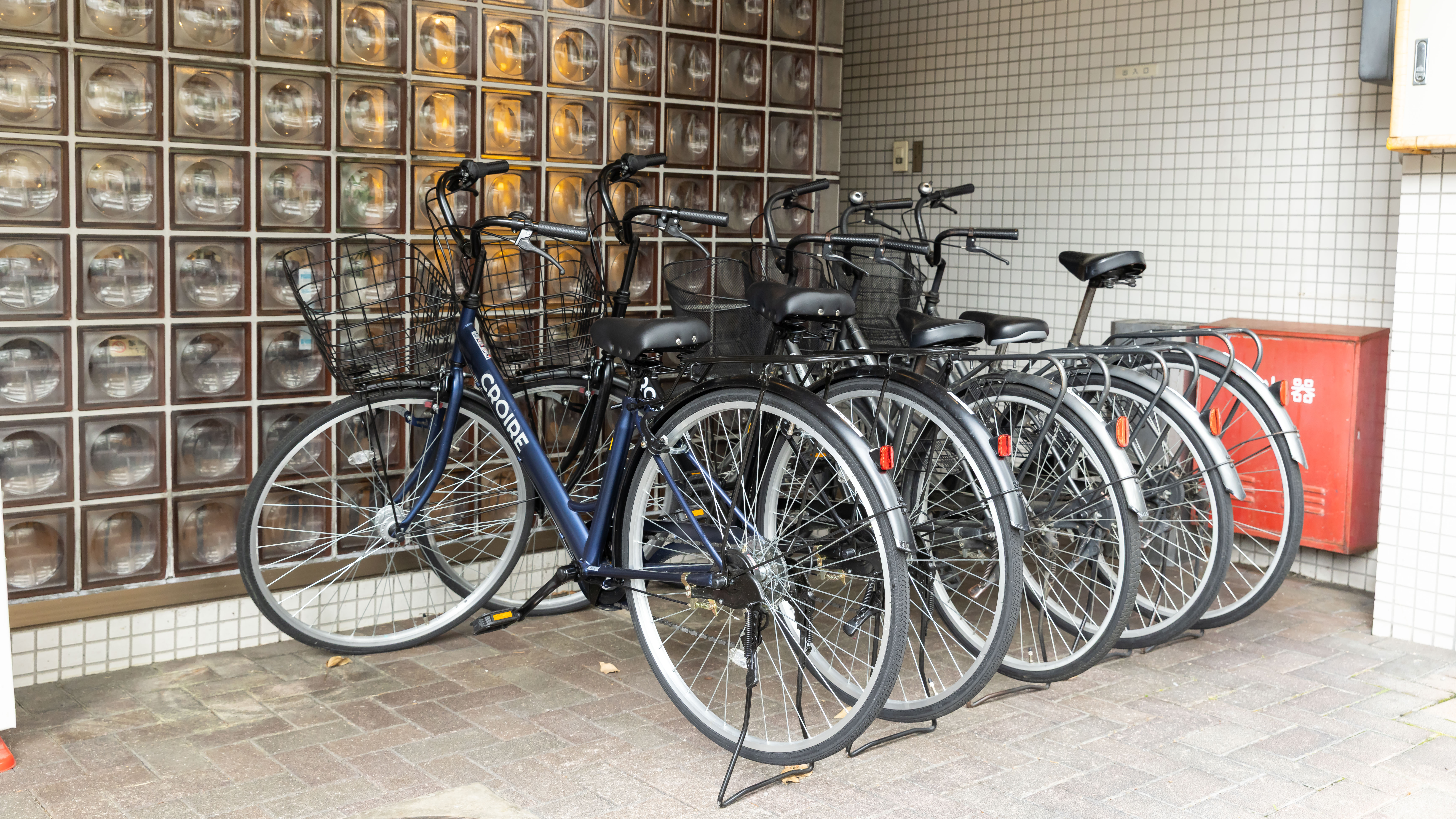 〈貸出自転車〉