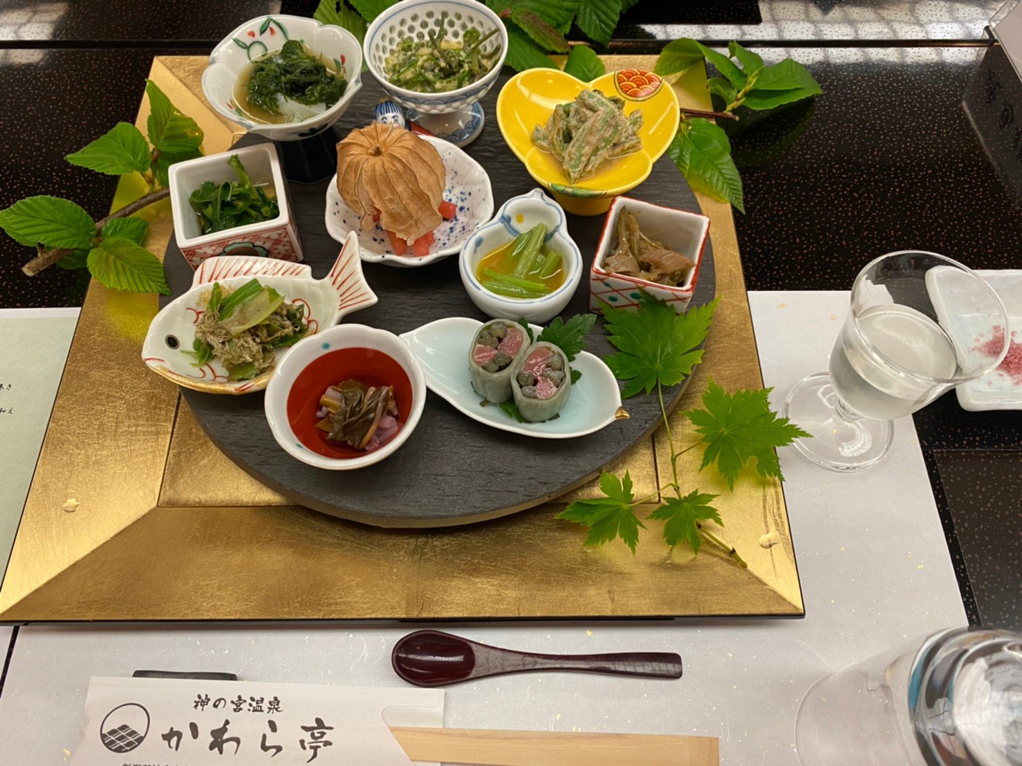 【5/9・10限定】1泊2食　お座敷天婦羅プラン　旬の山菜を目の前で調理いたします♪