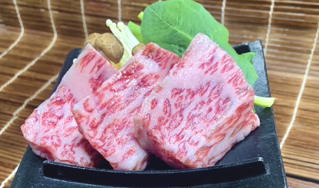 別注料理　頸城牛の陶板焼き