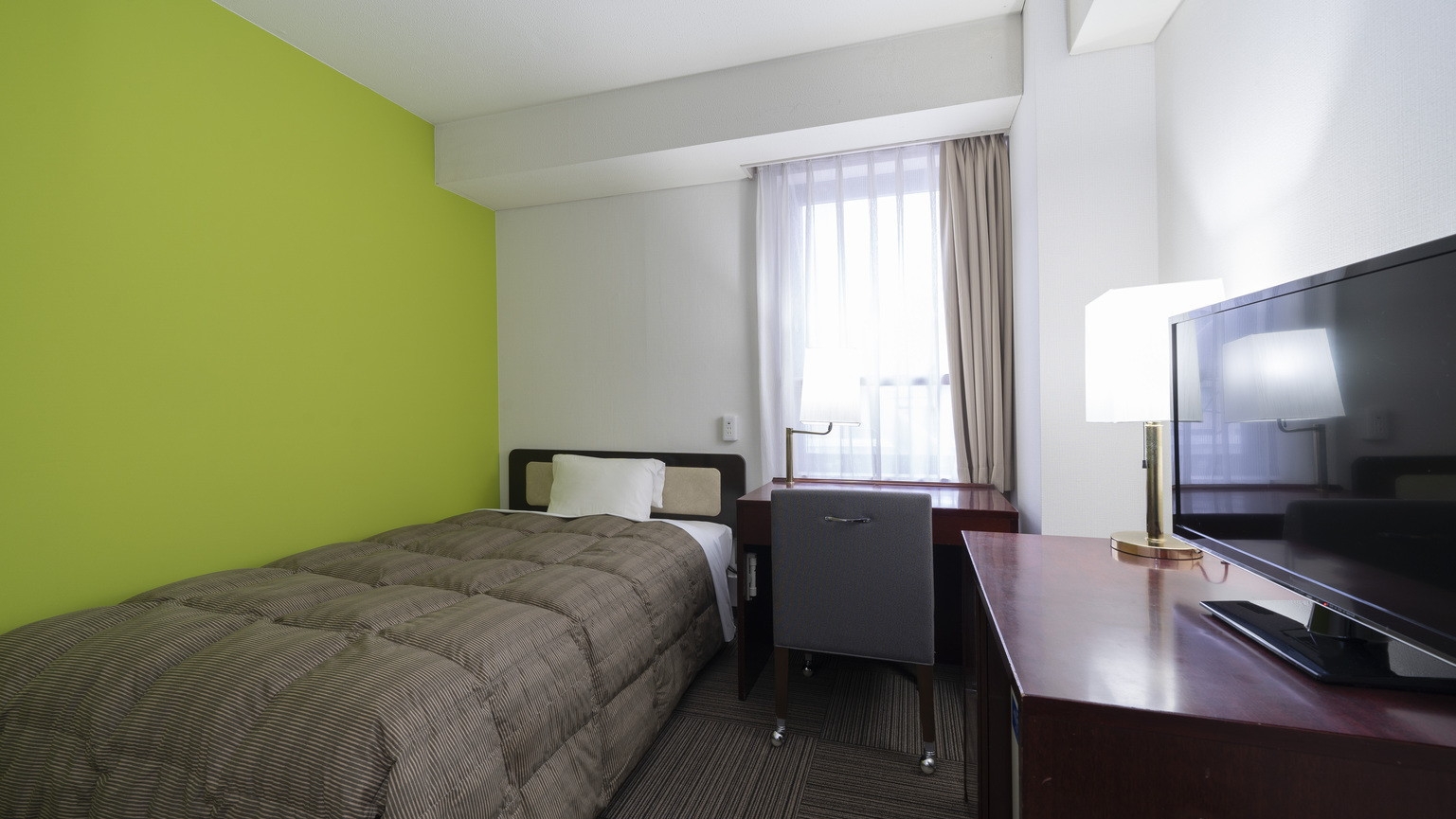 【30％OFF】【楽天スーパーSALE】小町食堂の朝ごはん付き◆路面電車「中電前」駅徒歩1分◆