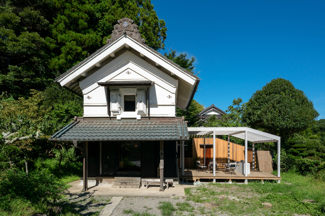 蔵-KURA-　一棟貸し蔵の宿