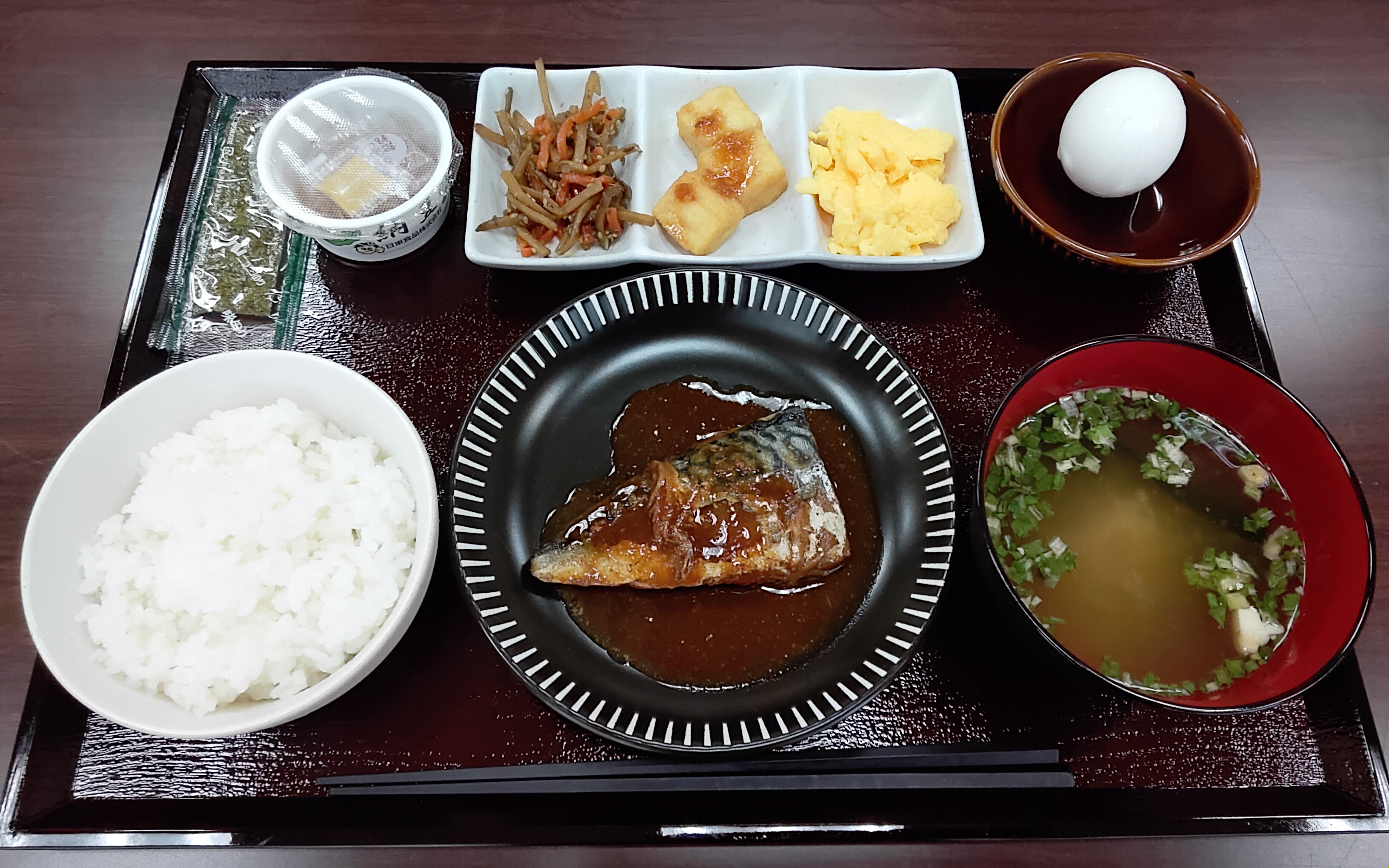 朝食（日替わり定食）