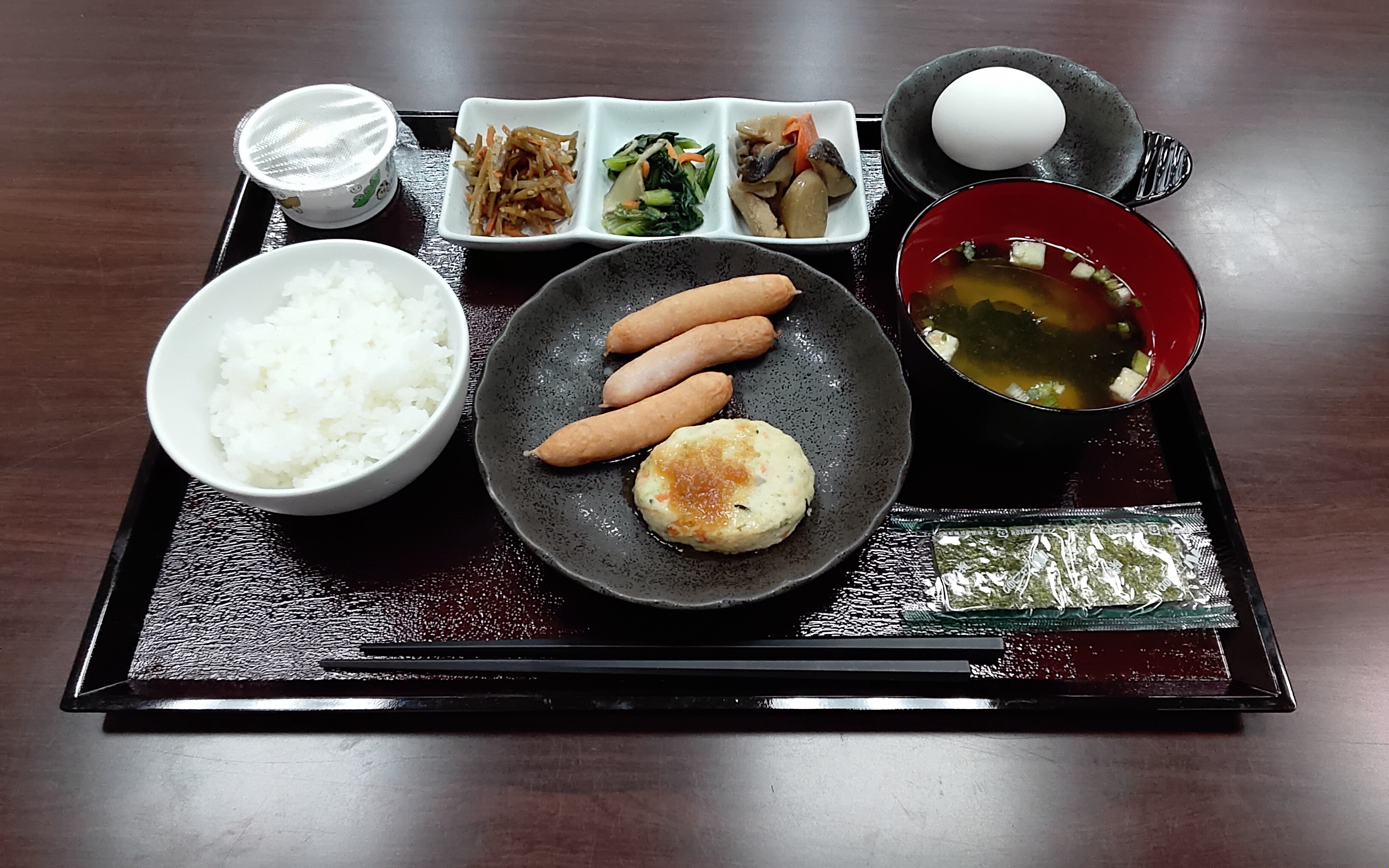 朝食（日替わり定食）