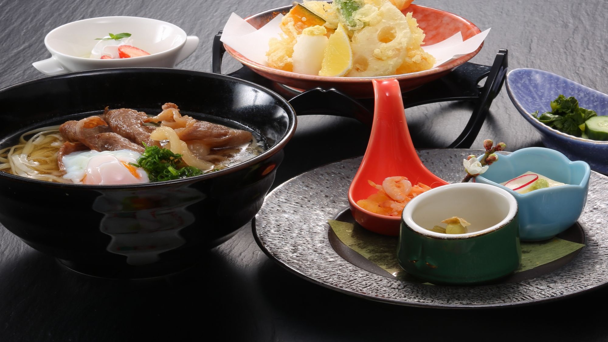 ＜ライトアップされた空港を一望しながら特別な時間を＞最上階での和食ディナー／2食付