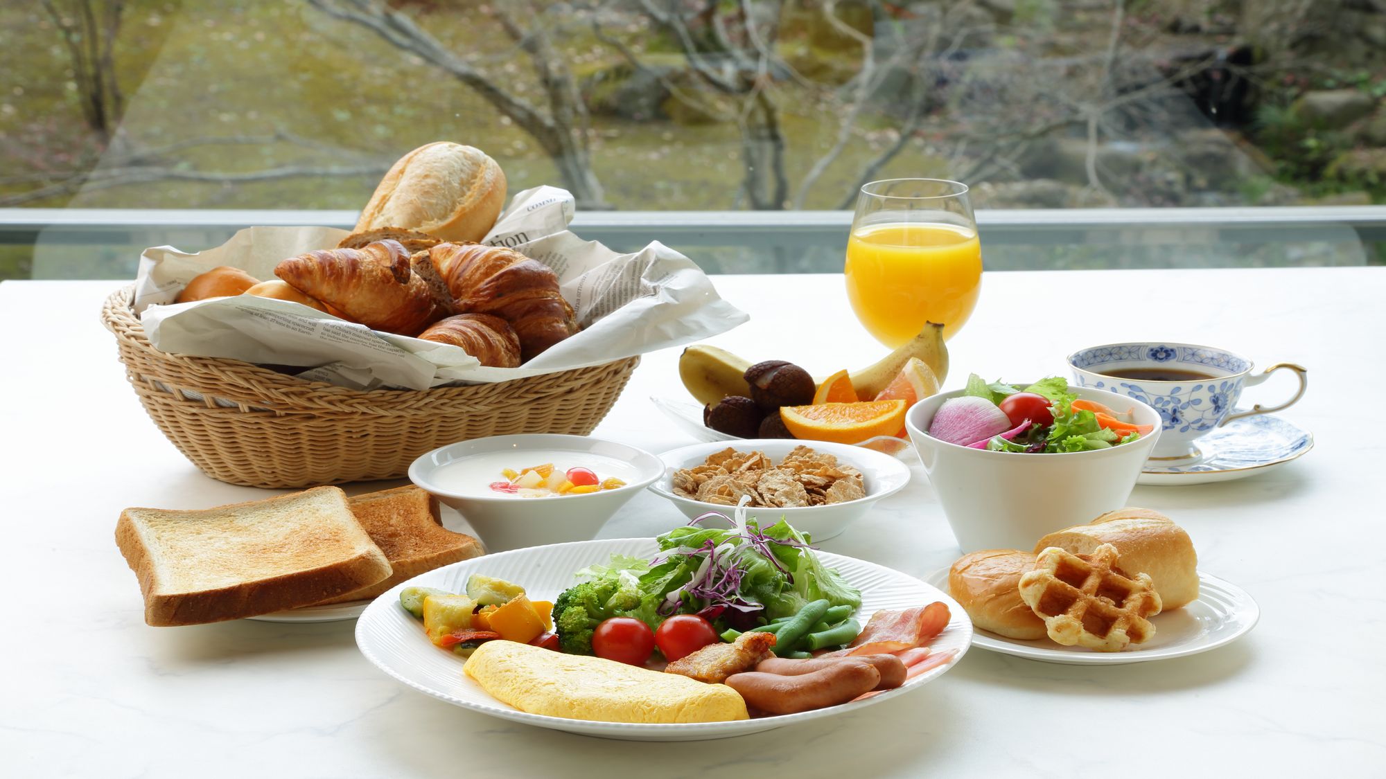 朝食ビュッフェ　できたてだからおいしいライブキッチンメニュー。ホテルクオリティの贅沢な一品をできたて