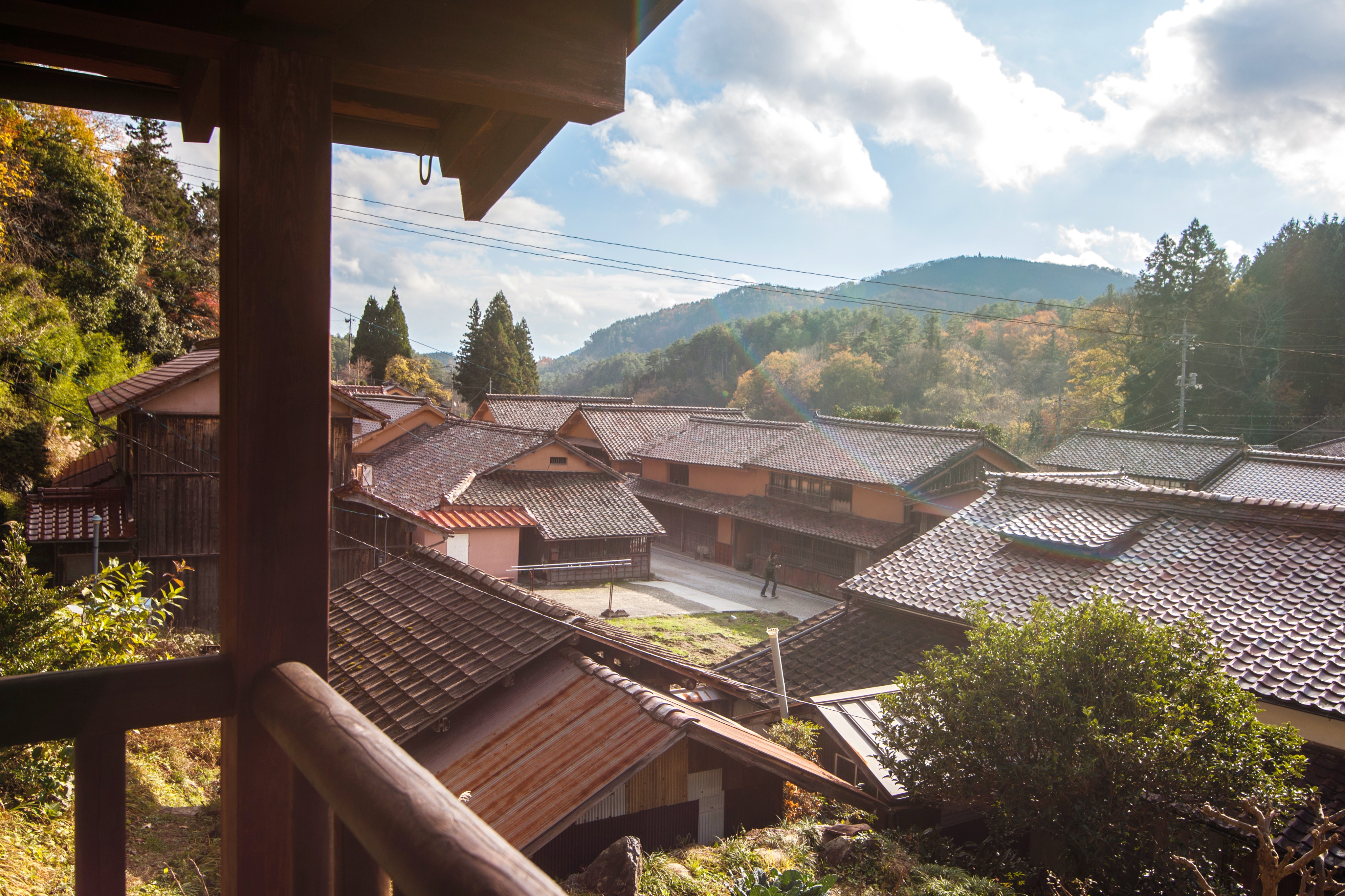 今もなお古き良きものが残る、日本遺産・国指定の重要伝統的建造物群保存地区「吹屋ふるさと村」
