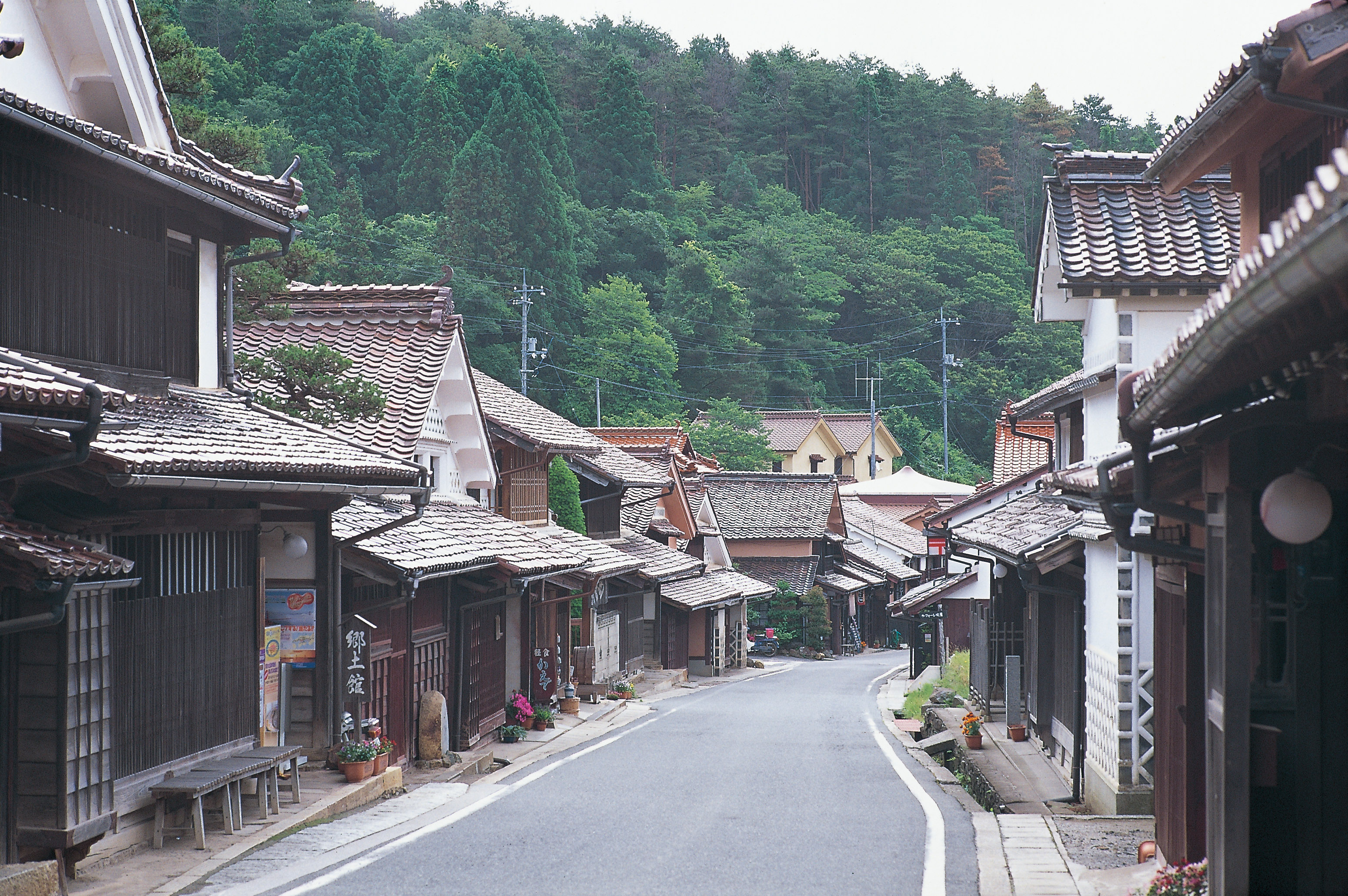 日本遺産にも認定された、古き良き日本の風景。ゆっくりと歩くだけで心が整います。