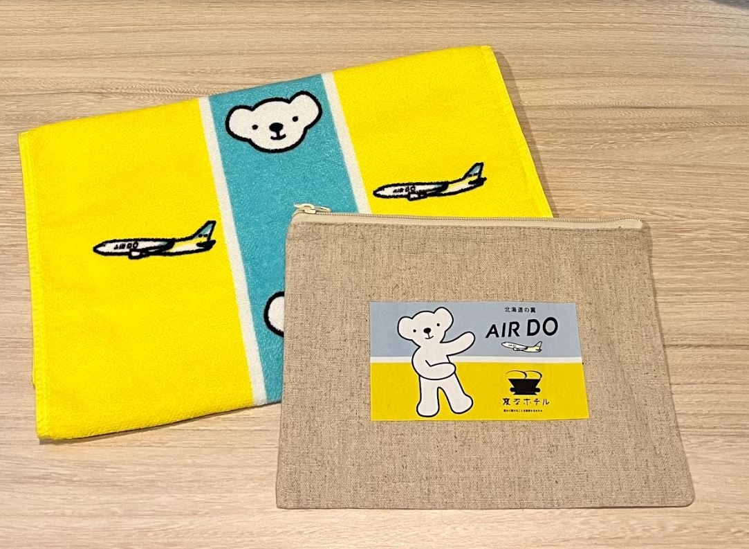 【ＡＩＲＤＯコラボルーム】パイロットなリきり体験グッズ＆トラベルポーチとタオル付き（食事なし）