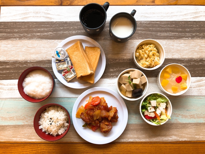 朝食バイキング