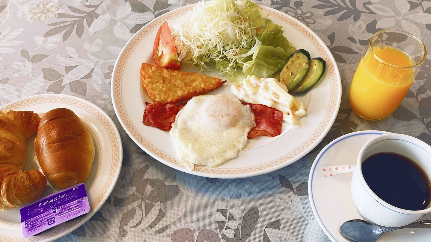 【冬｜連泊×朝食付】レンタルスキー＆ボード＆ウエア割引特典付／リフト券特別割引販売／スキー場700m