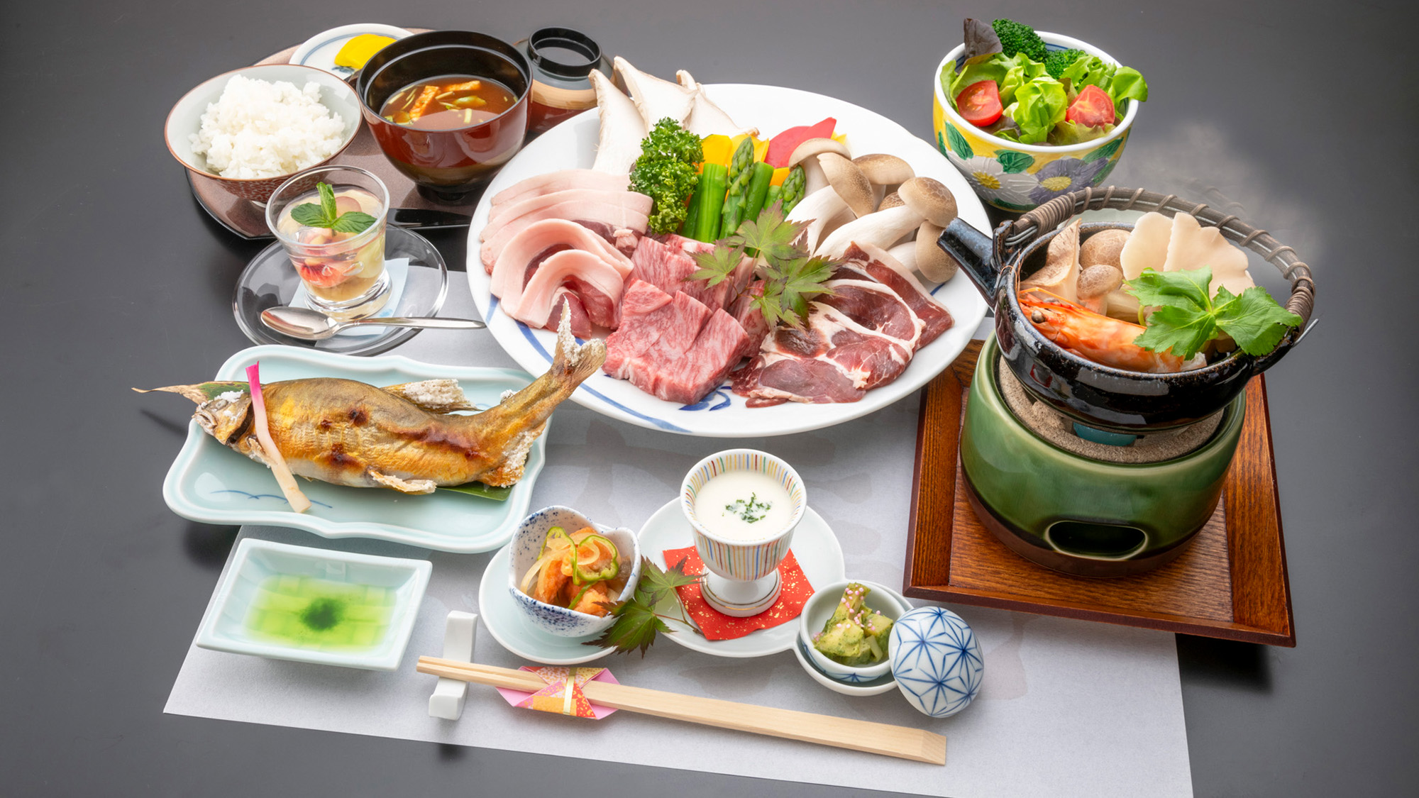 ジビエ一例：美熊野牛と紀伊半島ジビエに舌鼓。身も心も満たされる幸福感溢れるひとときを。