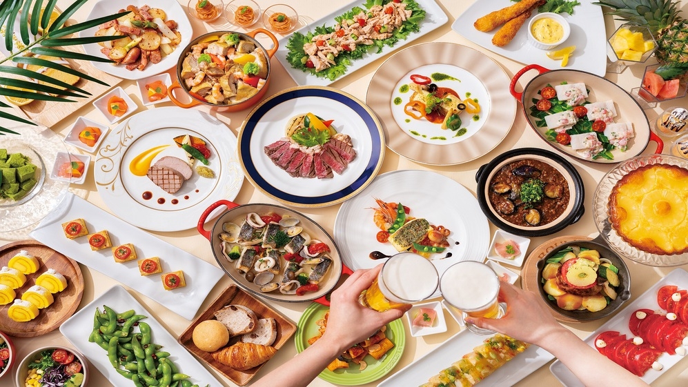 ＜夕食18:00＞「ブールヴァール」で楽しむ選べるメインとハーフビュッフェ（夕朝食付き）