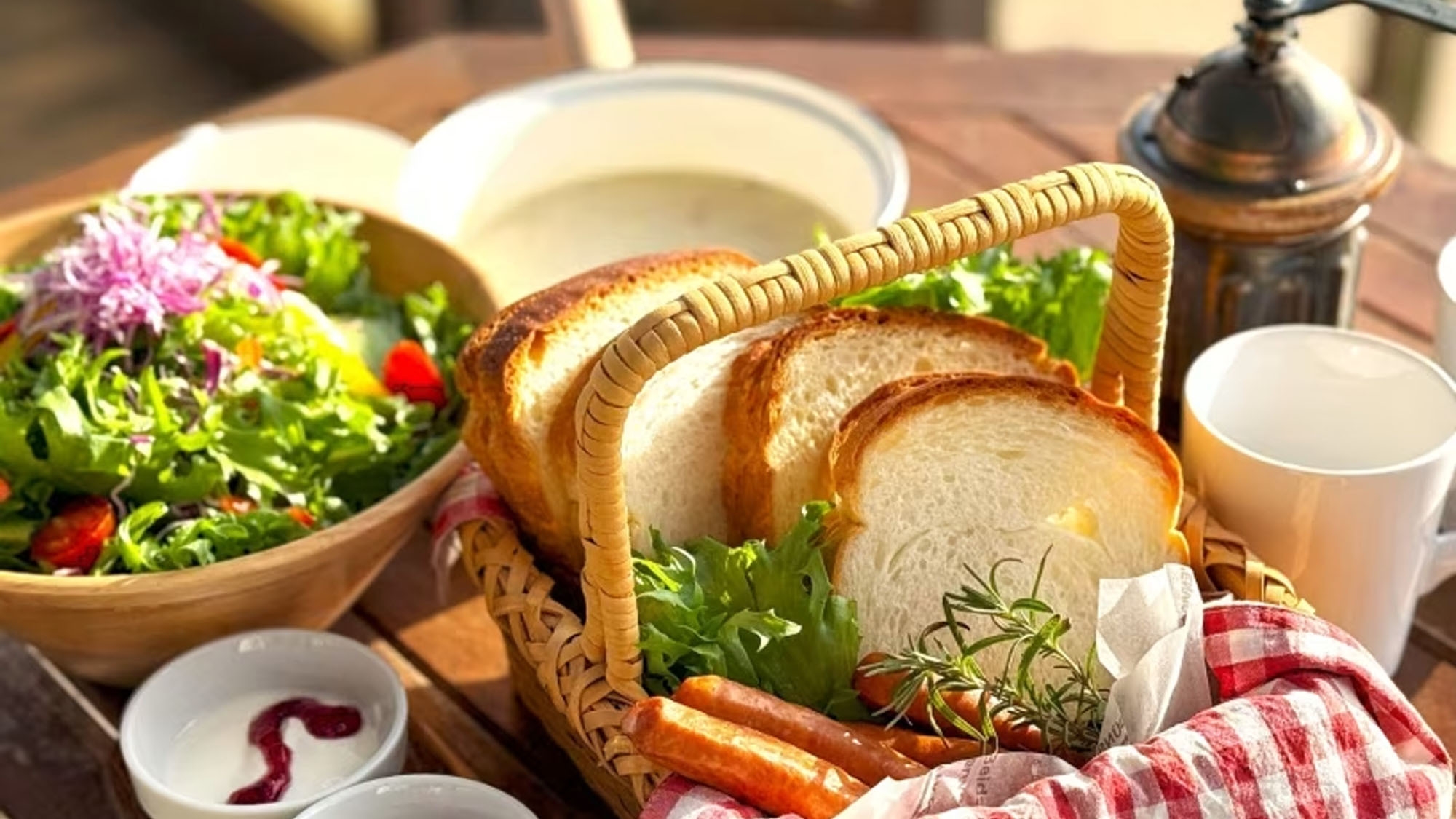 5月・6月【直前割】＜お鮨もBBQも!ぶどうの樹まるごと味わう満腹ヴィラ旅＞ごちそう宿泊キャンペーン