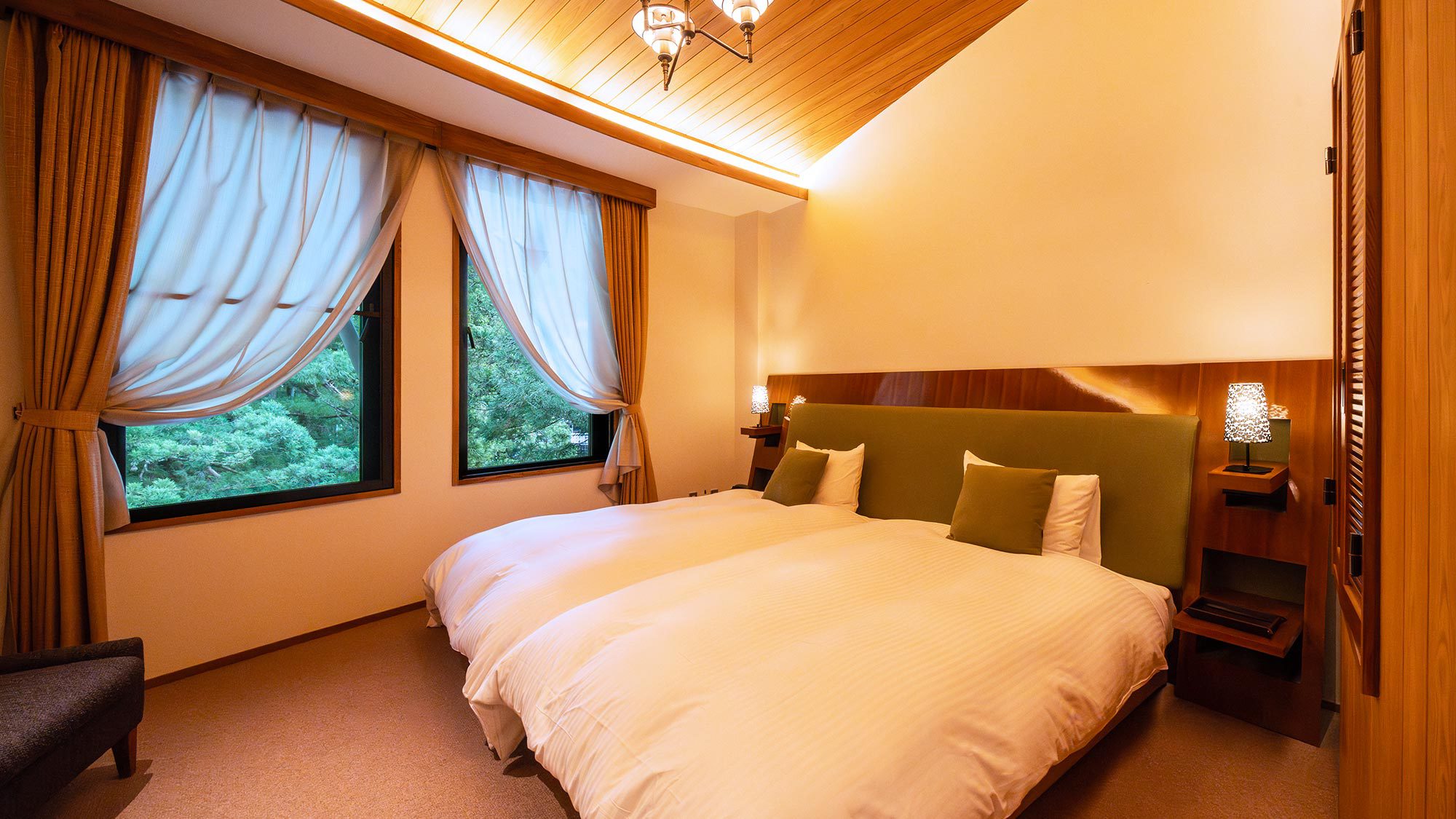 【本館：最上階】スイートルーム（50平米）