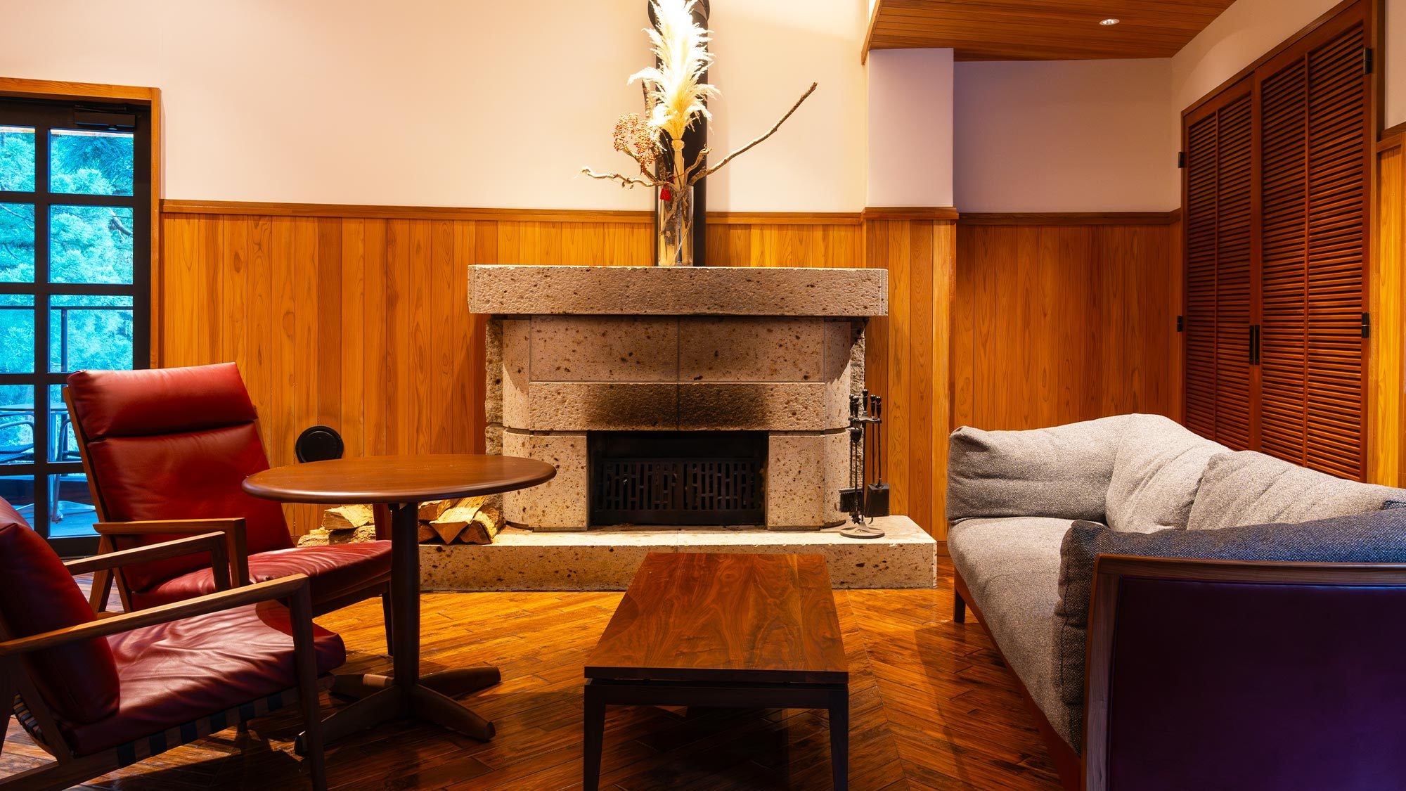 【素泊まり】お食事なしでお気軽に。全室スイートルームでおこもりステイ＜貸切温泉あり＞