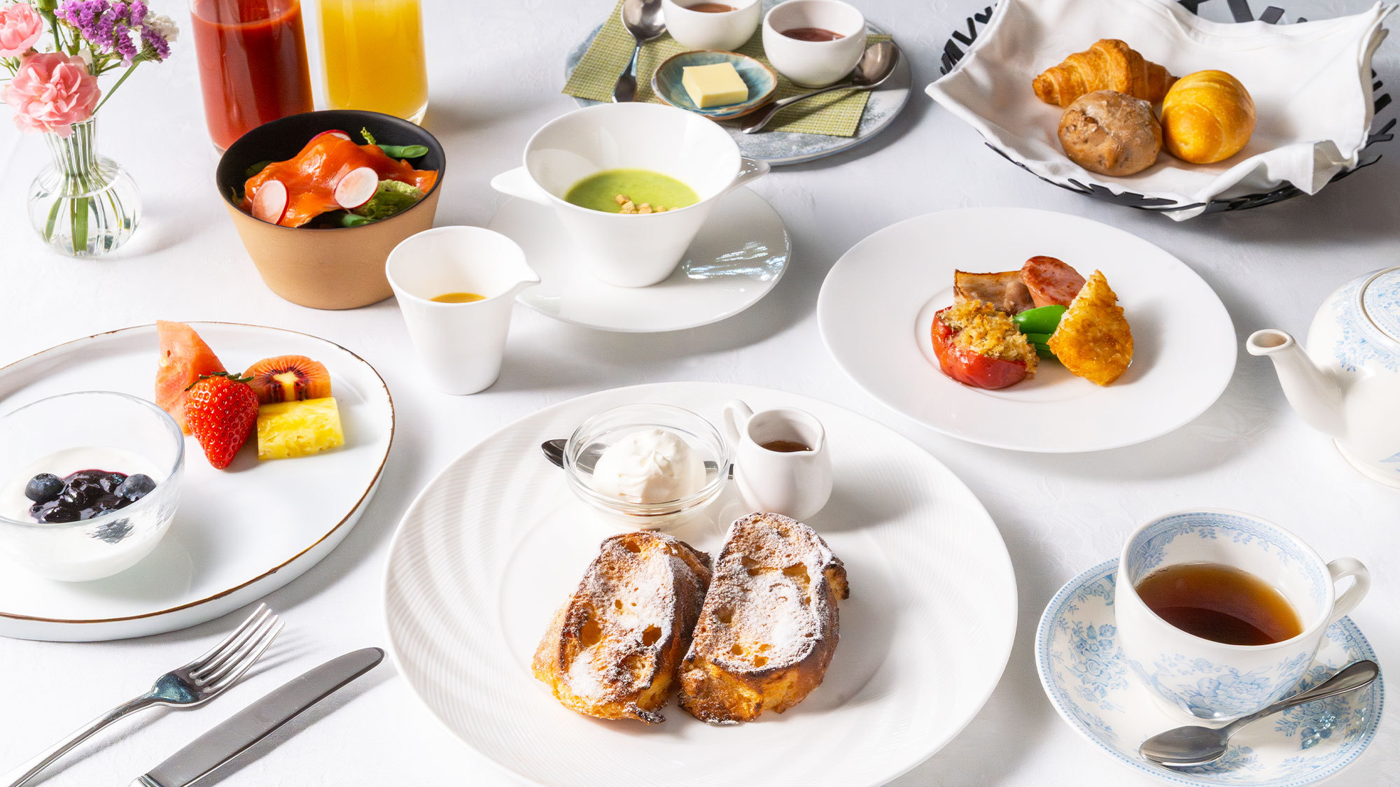 【直前予約限定】ご優待プラン　＜朝食付き＞　〜朝から豪華なブレックファースト付〜